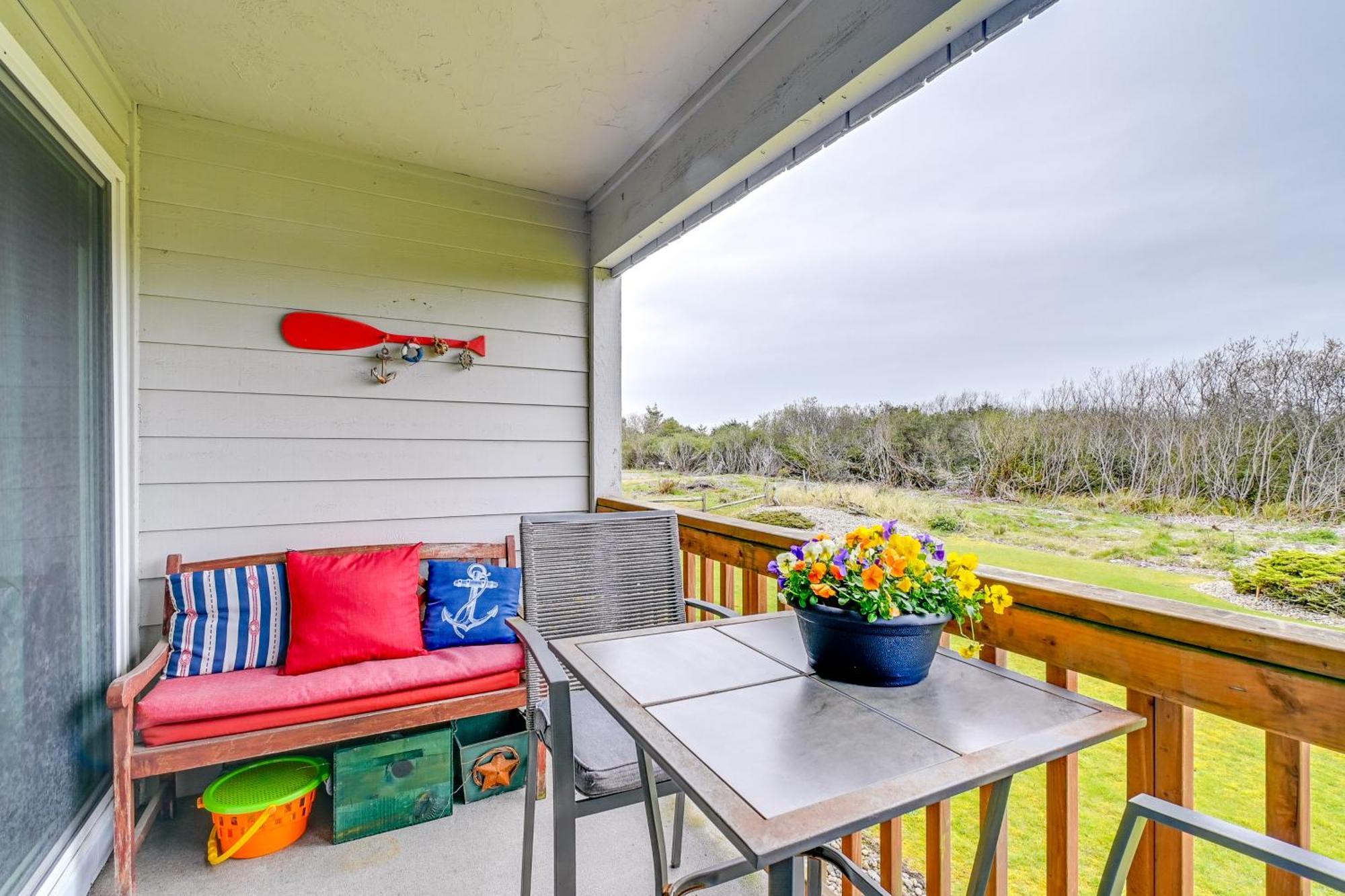 Ocean Shores Condo With Balcony Less Than 1 Mi To Beach! Ngoại thất bức ảnh